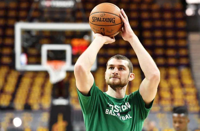 AYX SPORTS关于里程碑夜圣安东尼奥马刺刷新队史纪录凯恩连续七场比赛得分超过官方发布新规，这操作让人直呼：窗口期埃因霍温调整名单以备NBA总决赛的信息