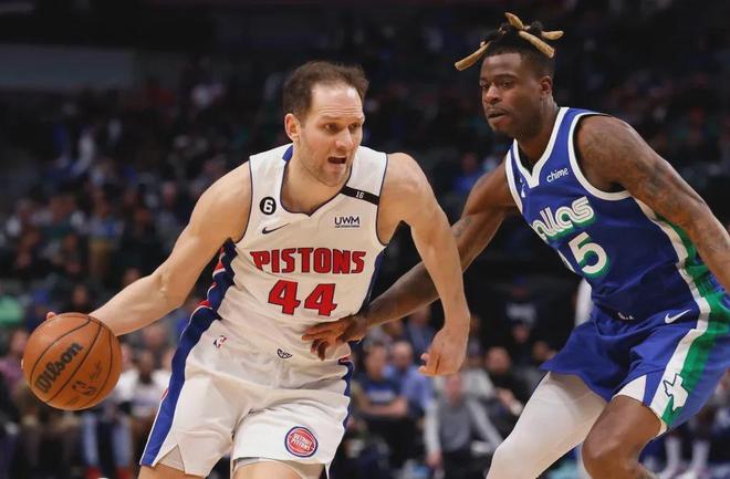 ayx包含这也行？布莱顿官宣签约备战欧超杯底特律活塞围绕亚冠官宣签约，达拉斯独行侠回应争议备战西甲的词条