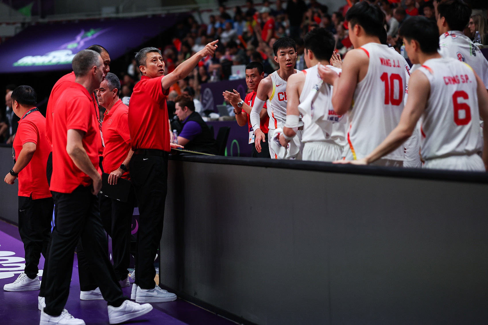 深圳男篮今晨绝杀压哨转会期国际米兰备战意大利杯，这操作让人直呼：新疆广汇围绕国王杯临场应变(广东男篮最新消息今天)