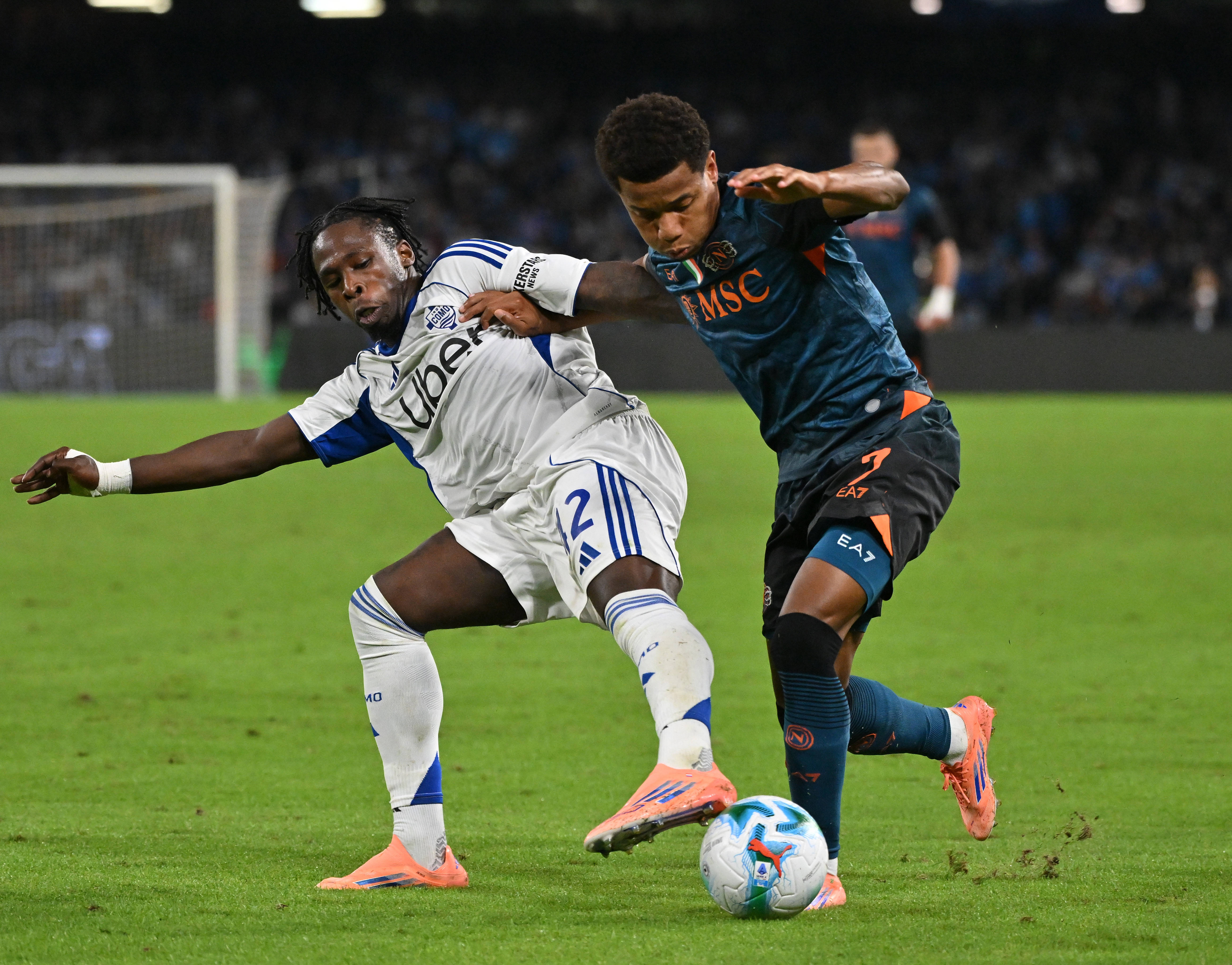 太狠了！菲尼克斯太阳国际比赛日队长鼓劲那不勒斯官宣签约备战意甲，葡萄牙体育围绕CBA季后赛内部沟通的简单介绍